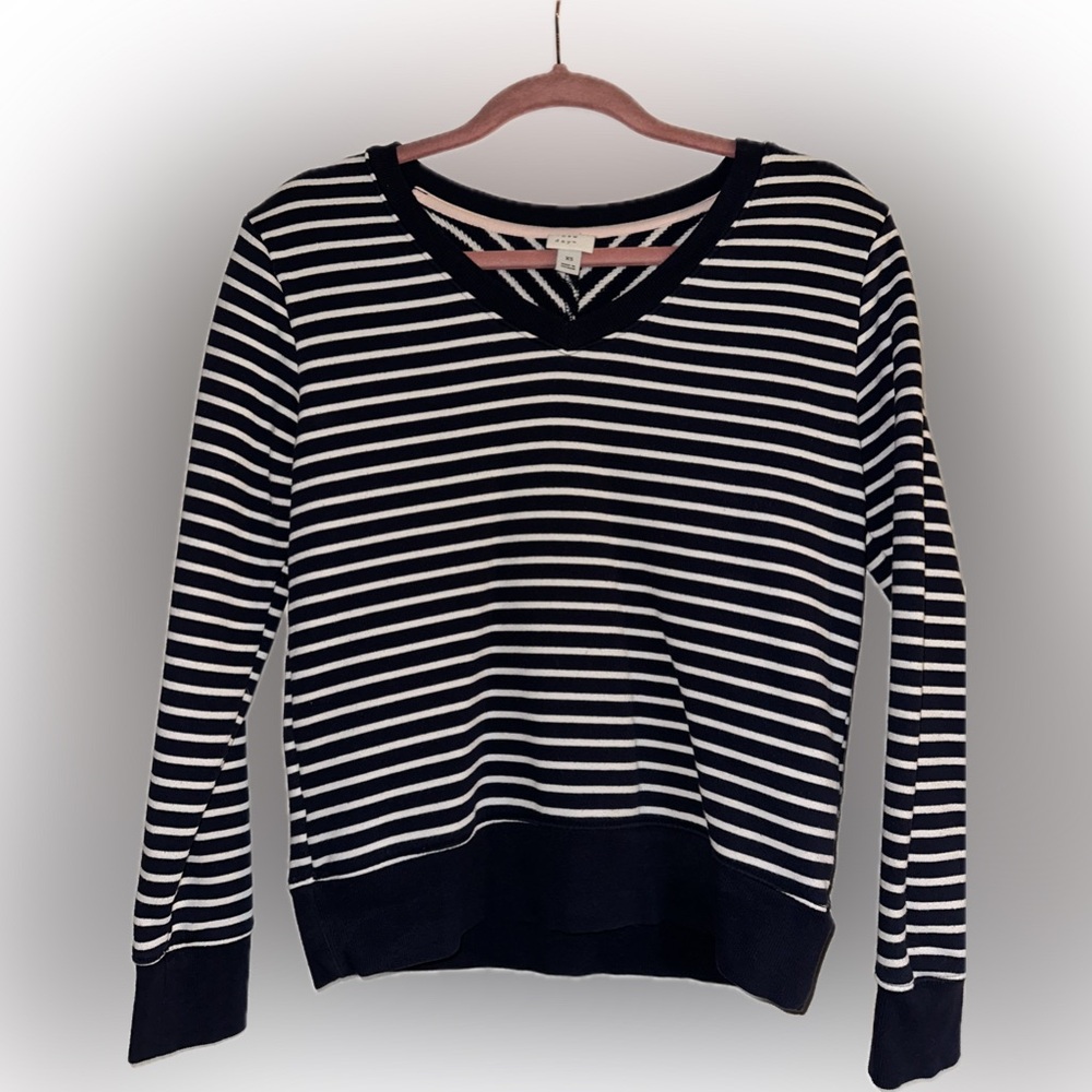 A new day XS navy blue and white knit sweater